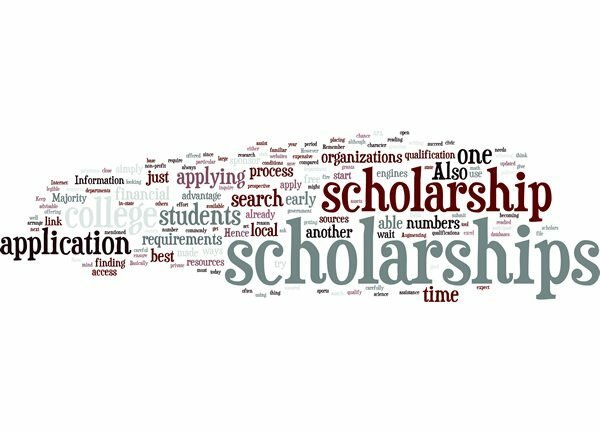 10 Easy Scholarships for College